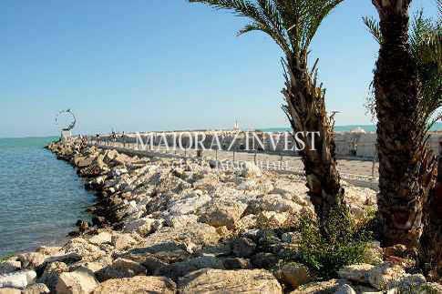 Palazzina commerciale in Lungomare, San Benedetto Del Tronto, {3} - Foto 1