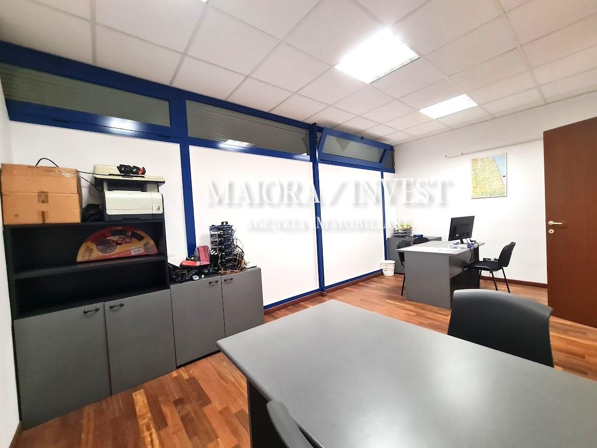 Ufficio in , San Benedetto Del Tronto, {3} - Foto 2