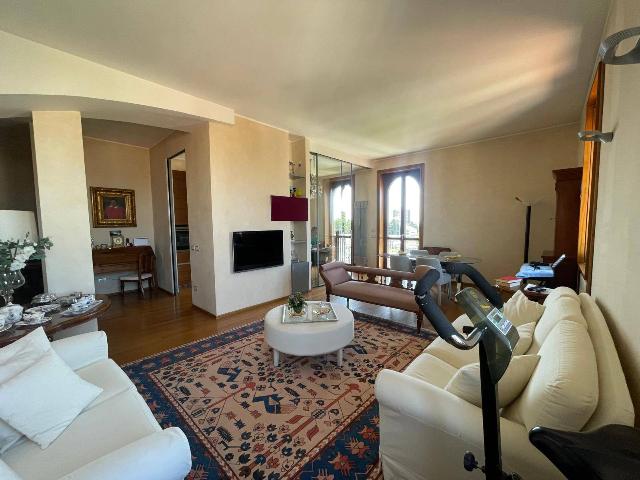 Penthouse in Via Luciano Manara 4, Busto Arsizio - Foto 1