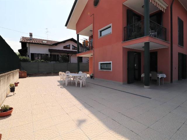 3-room flat in Via per Saronno, Ceriano Laghetto - Photo 1