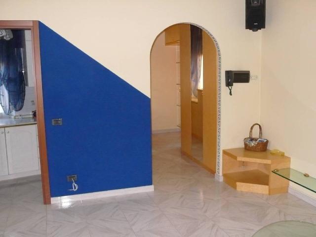 Dreizimmerwohnung in Via San Pietro, Solaro - Foto 1