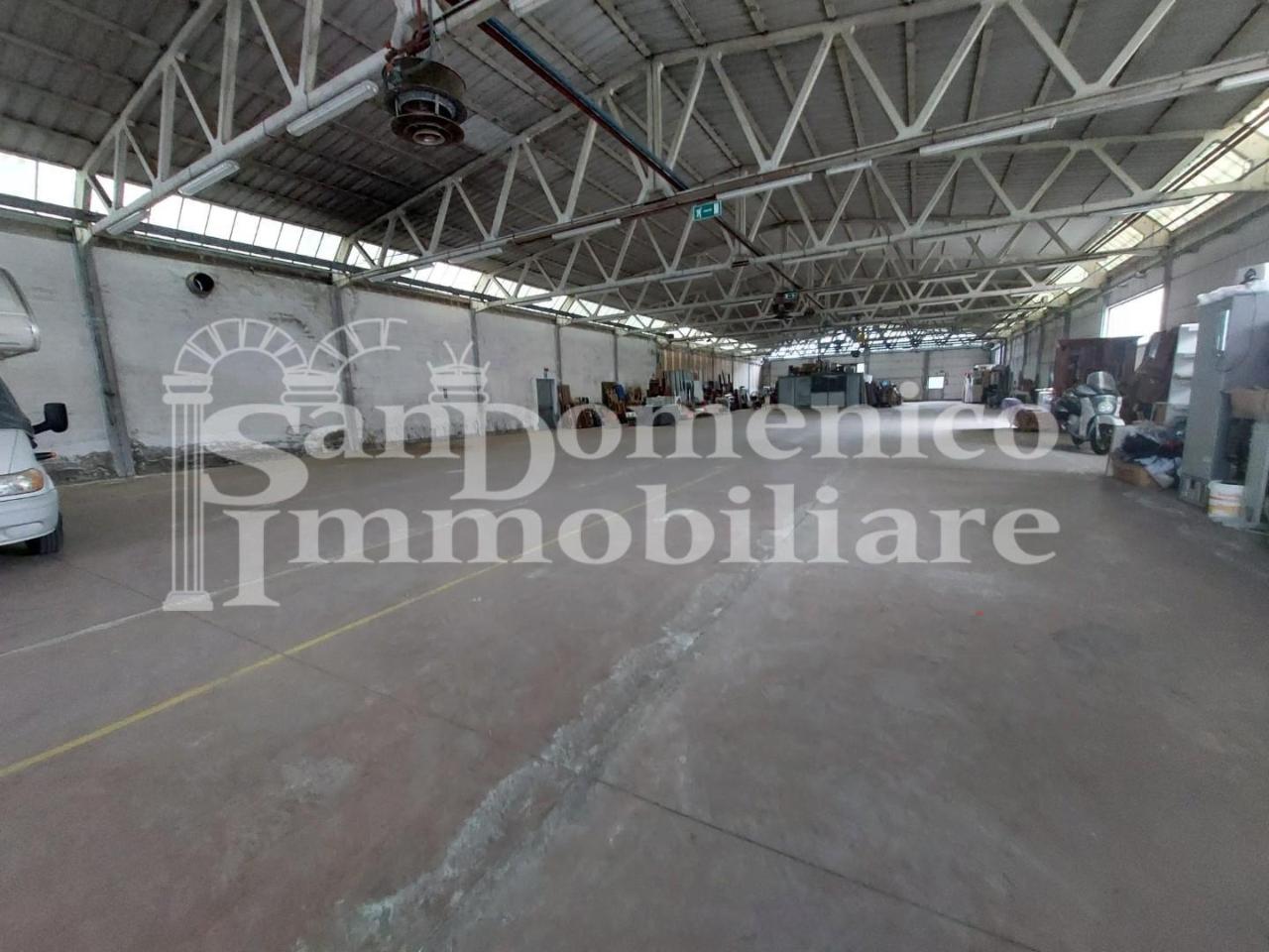 Capannone in , Calcinaia, {3} - Foto 2