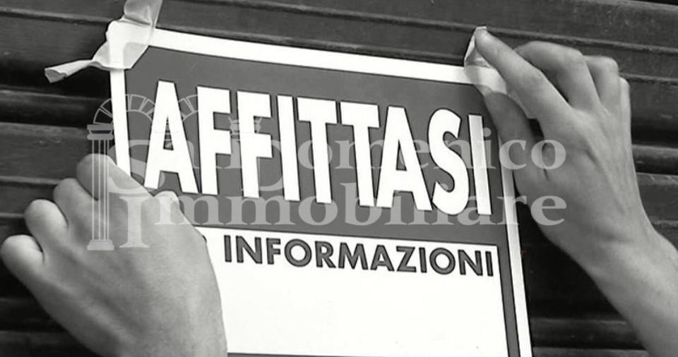 Locale commerciale in , Cascina, {3} - Foto 2