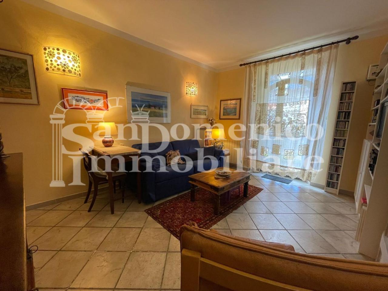 casa indipendente in vendita a Cascina in zona Navacchio