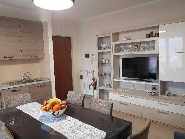 3-room flat in Corso Italia, Acerra - Photo 1