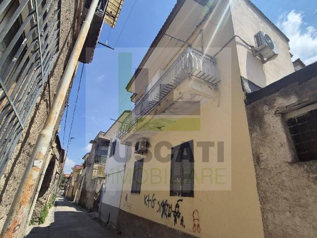 2-room flat in Via Cesare Battisti, Mugnano di Napoli - Photo 1