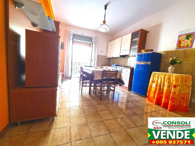 2-room flat, Riposto - Photo 1