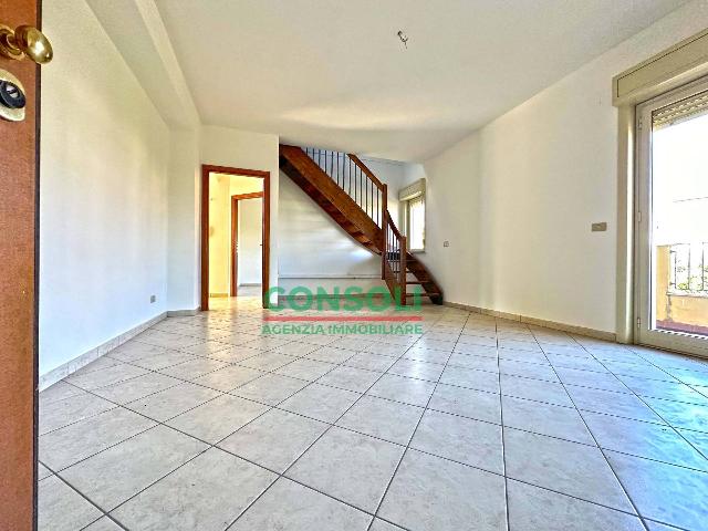 4-room flat in Via Vittorio Amedeo II, Mascali - Photo 1