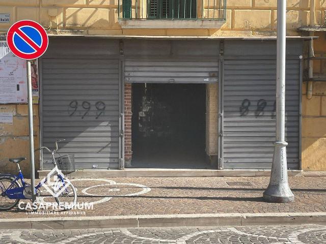 Shop in Corso Garibaldi S.N.C., Acerra - Photo 1