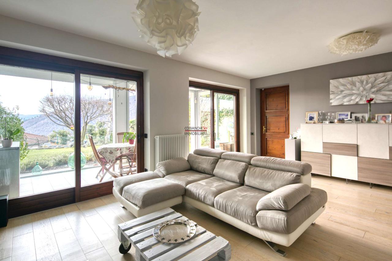 Villa bifamiliare in vendita a Vignone