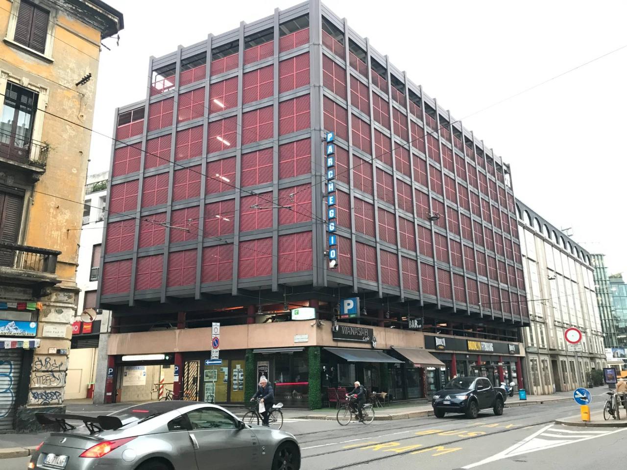 Box in vendita a Milano
