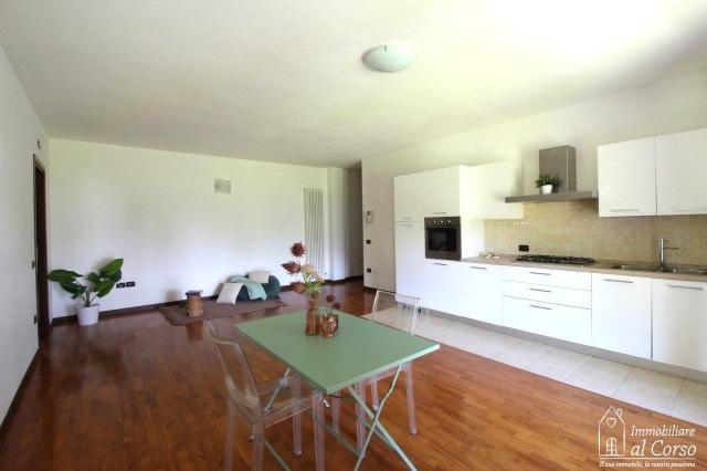 4-room flat in {3}, - Photo 1