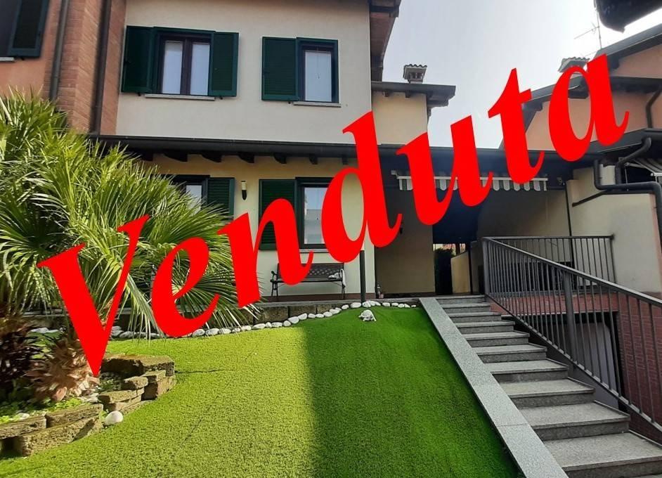 Villa a schiera in vendita a Noviglio