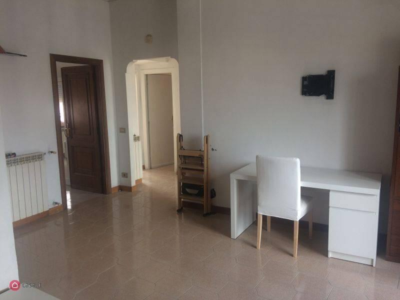 Esercizio commerciale in Padule, Porcari, {3} - Foto 2