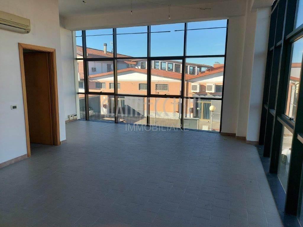 Ufficio in , Sarzana, {3} - Foto 2
