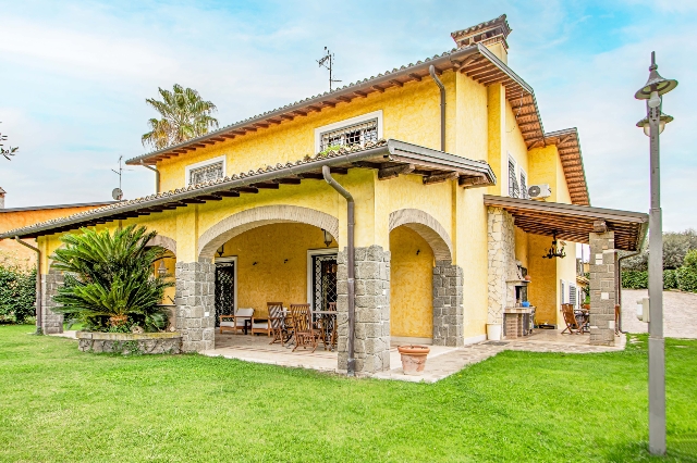 Villa in Via Albano, Zagarolo - Foto 1