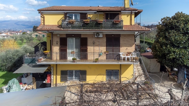 3-room flat in Via del Campo Sportivo 7, San Cesareo - Photo 1