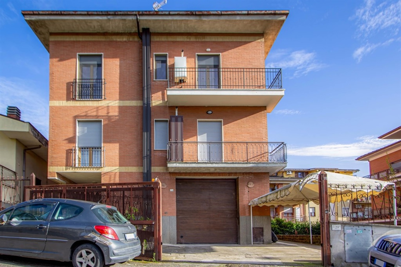 Appartamento in vendita a Colonna