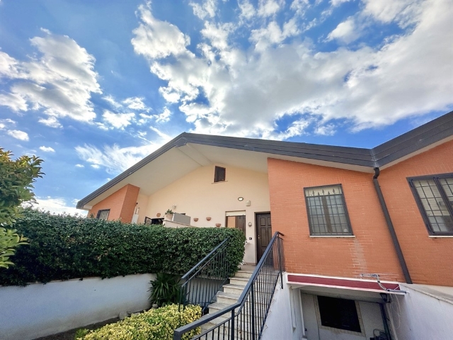 Villa a schiera in Via Civita d'Antino, Roma - Foto 1