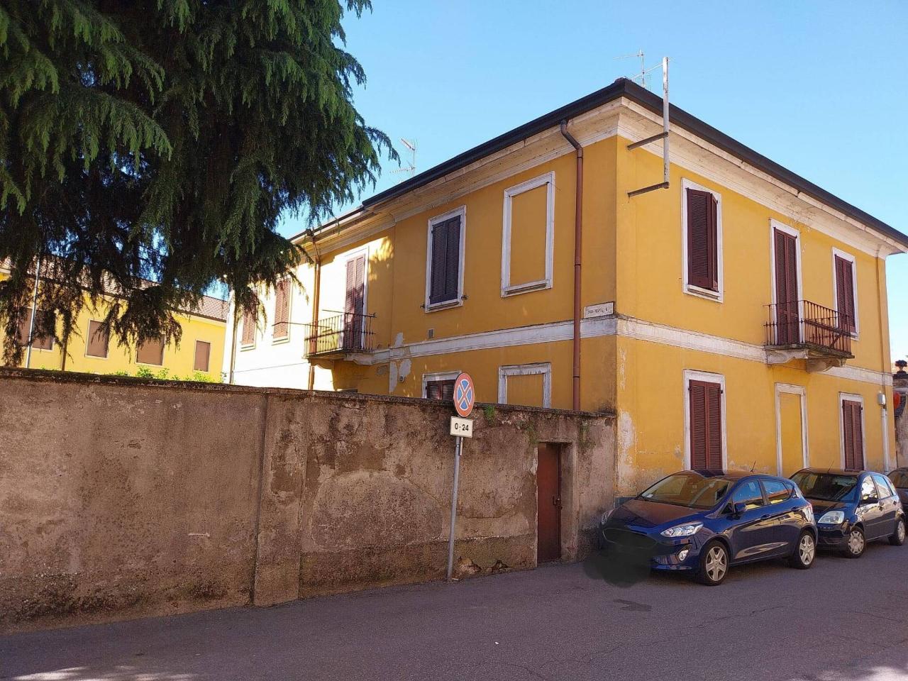 Casa indipendente in vendita a Bareggio