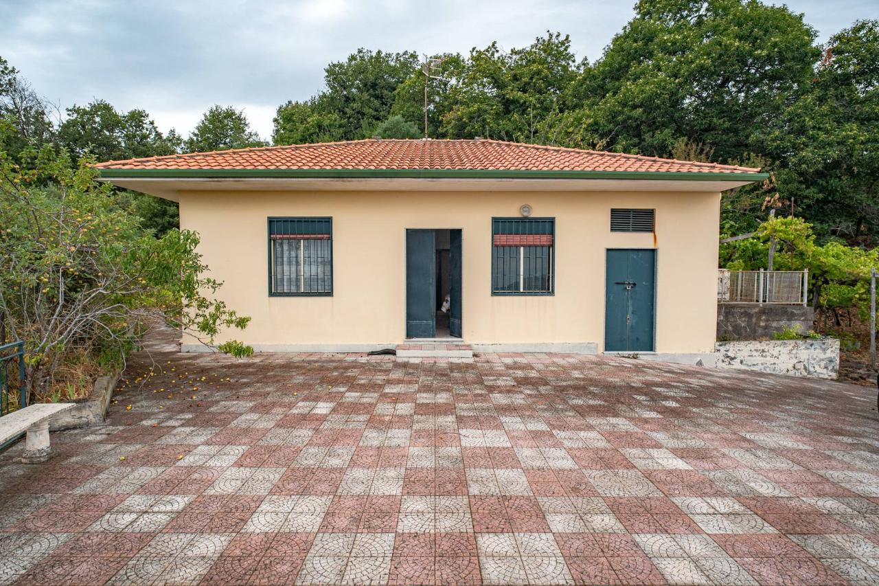 Villa in vendita a Linguaglossa