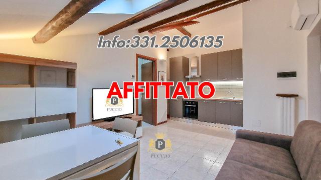 2-room flat in Via dei Grolli, Verona - Photo 1