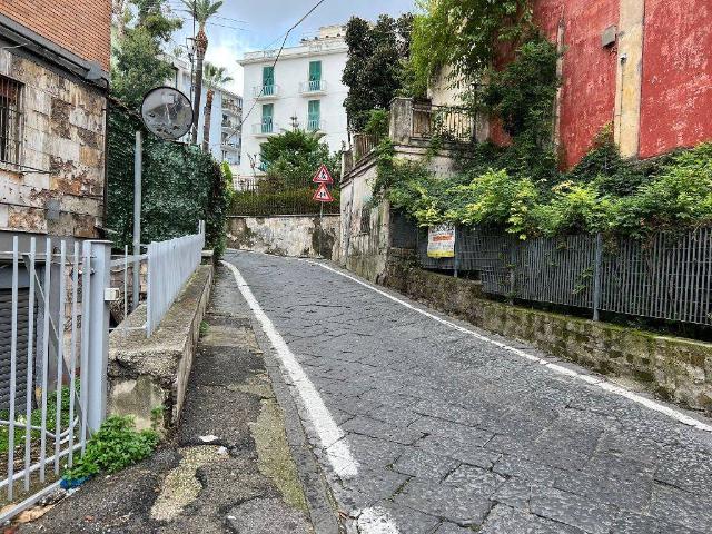 Negozio in Via San Giacomo dei Capri 109, Napoli - Foto 1