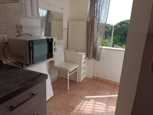 2-room flat in Via Dietro ai Camaldoli, Torre del Greco - Photo 1