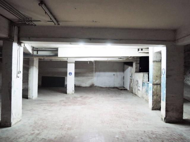 Warehouse in {3}, Corso Bruno Buozzi - Photo 1