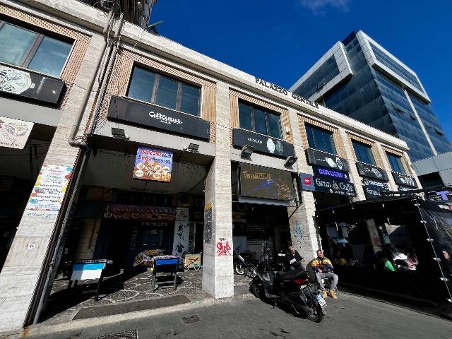 Geschäft in Via Nuova Marina 32, Napoli - Foto 1