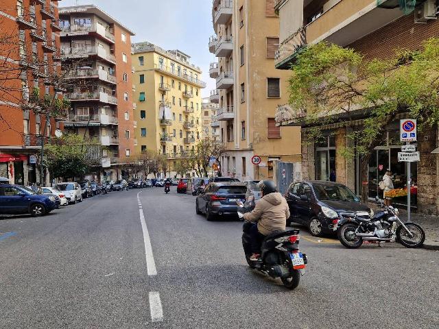 Negozio in {3}, Viale Michelangelo 79 - Foto 1