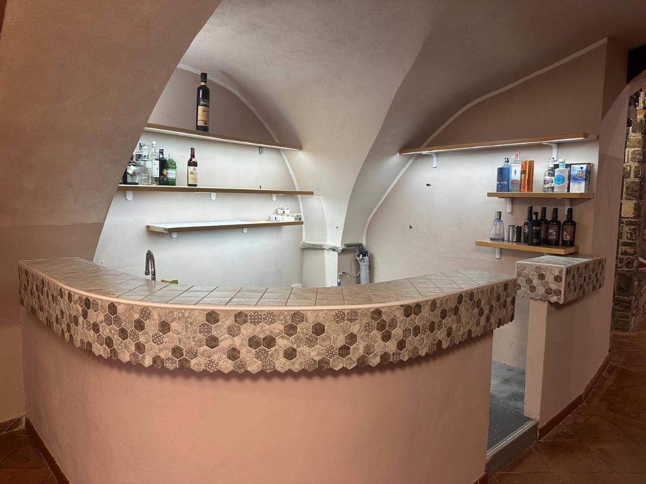 Esercizio commerciale in Via Roma 51, Santo Stefano Al Mare, {3} - Foto 2