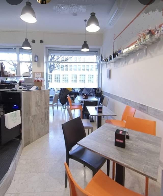 Negozio in Piazza Arturo Graf 118, Torino - Foto 1