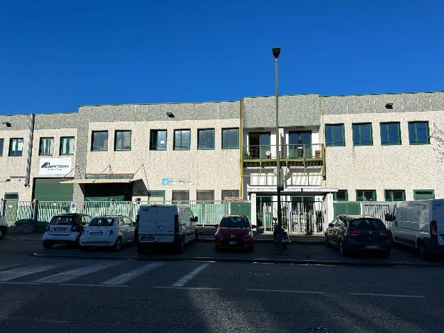 Industrial shed in Via Feroggio 6, Torino - Photo 1