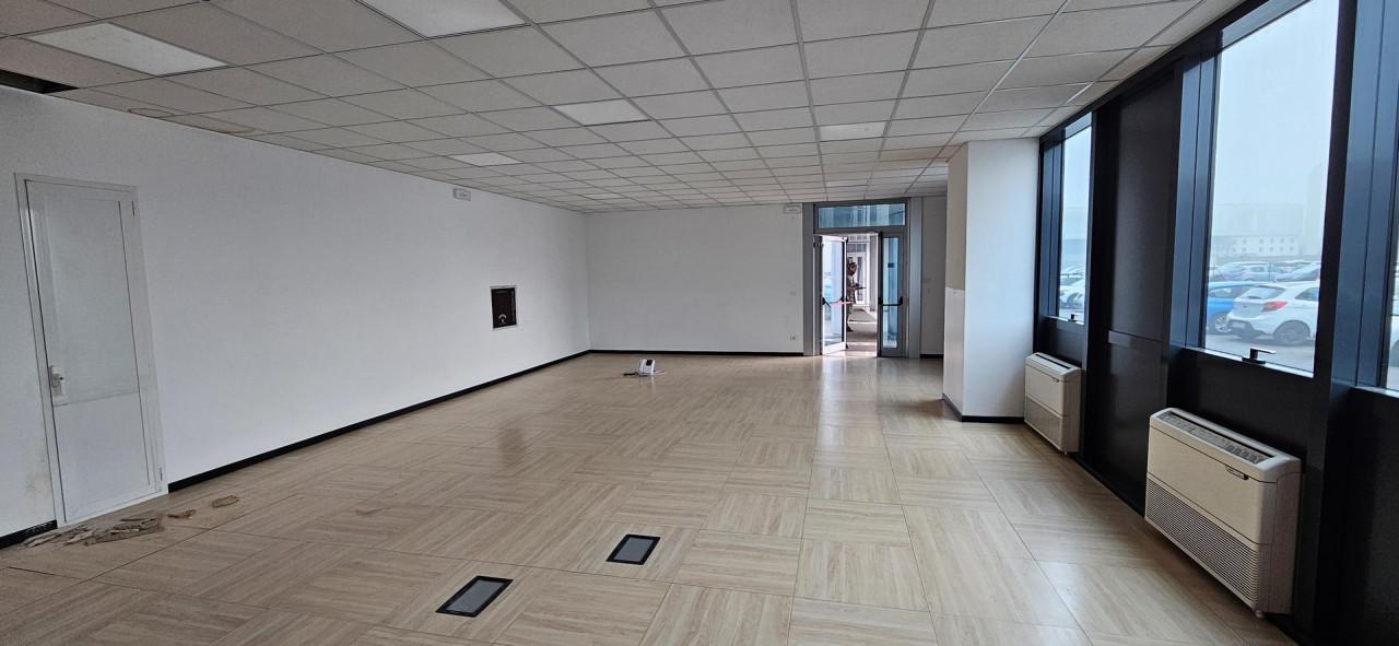 Ufficio in , Padova, {3} - Foto 1