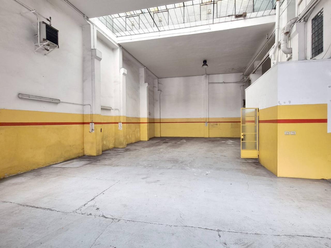 Showroom in Via Oldrado da Tresseno, Milano - Foto 1