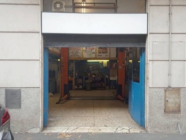 Negozio in {3}, Viale Italia 607 - Foto 1