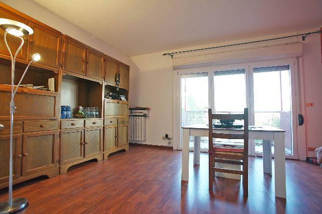 2-room flat in Strada Pasubio 38, Moncalieri - Photo 1