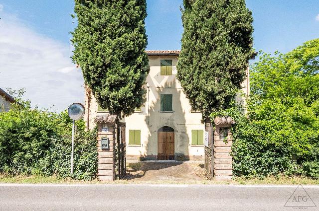 Casa indipendente in Fratelli Cervi 17, San Polo d'Enza - Foto 1