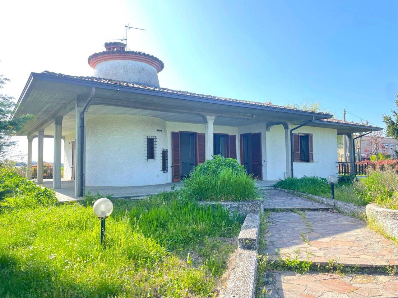 Villa in vendita a Monticelli Pavese