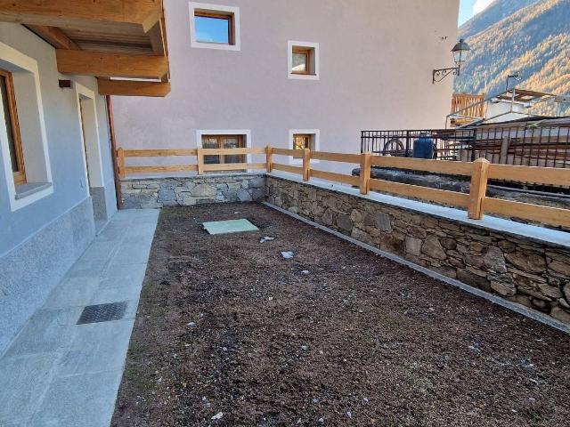 2-room flat in {3}, Frazione Epinel 158 - Photo 1