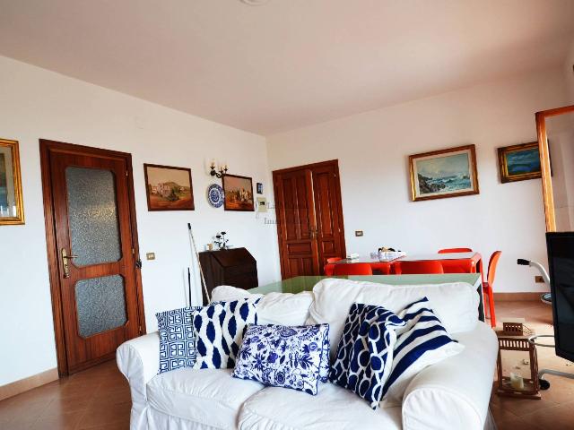 4-room flat, Massa Lubrense - Photo 1