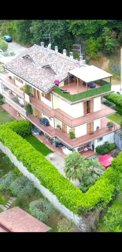 Villa bifamiliare in vendita a Massarosa