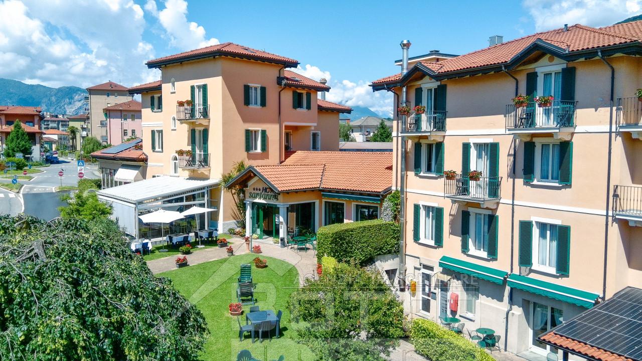 Albergo in Viale S.Anna, Verbania, {3} - Foto 1