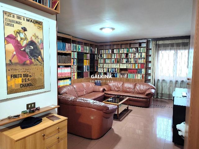 Penthouse in Via Giovanni Boccaccio 16, Cologno Monzese - Foto 1