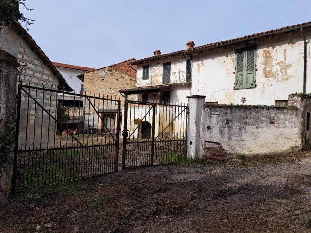 Rustico in Frazione Rosingo Via Regina Margherita 11, Cerrina Monferrato - Foto 1