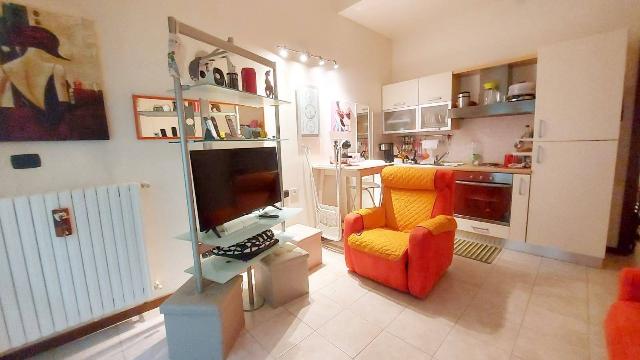 One-room flat in Via Andrea Appiani 33, Seregno - Photo 1