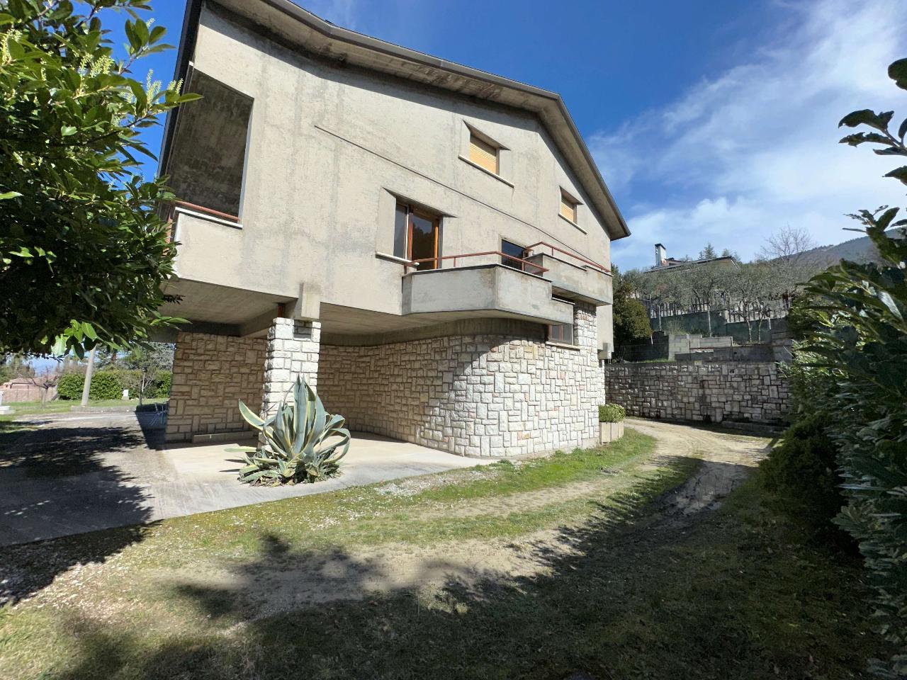 Villa unifamiliare in vendita a Gualdo Tadino