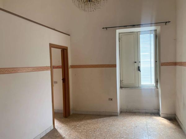 2-room flat in Via Andrea Valentino, Sant'Anastasia - Photo 1