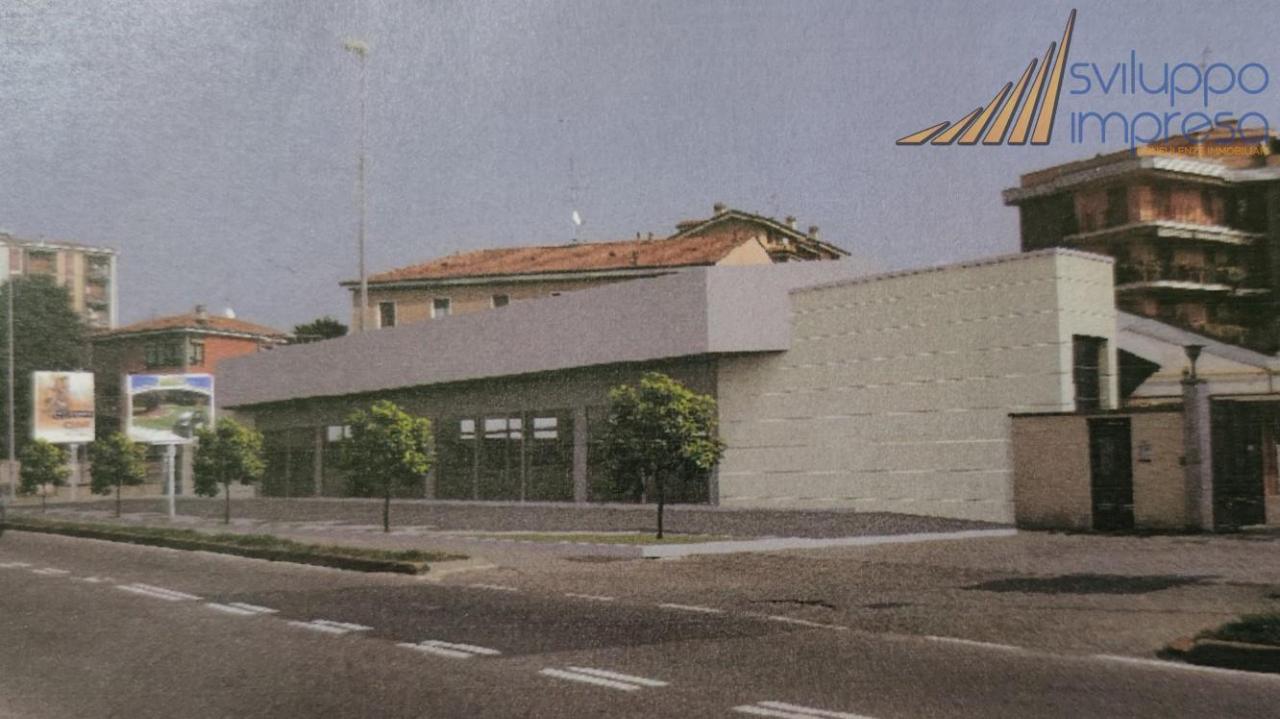 Capannone in Viale Lombardia 148, Brugherio, {3} - Foto 1